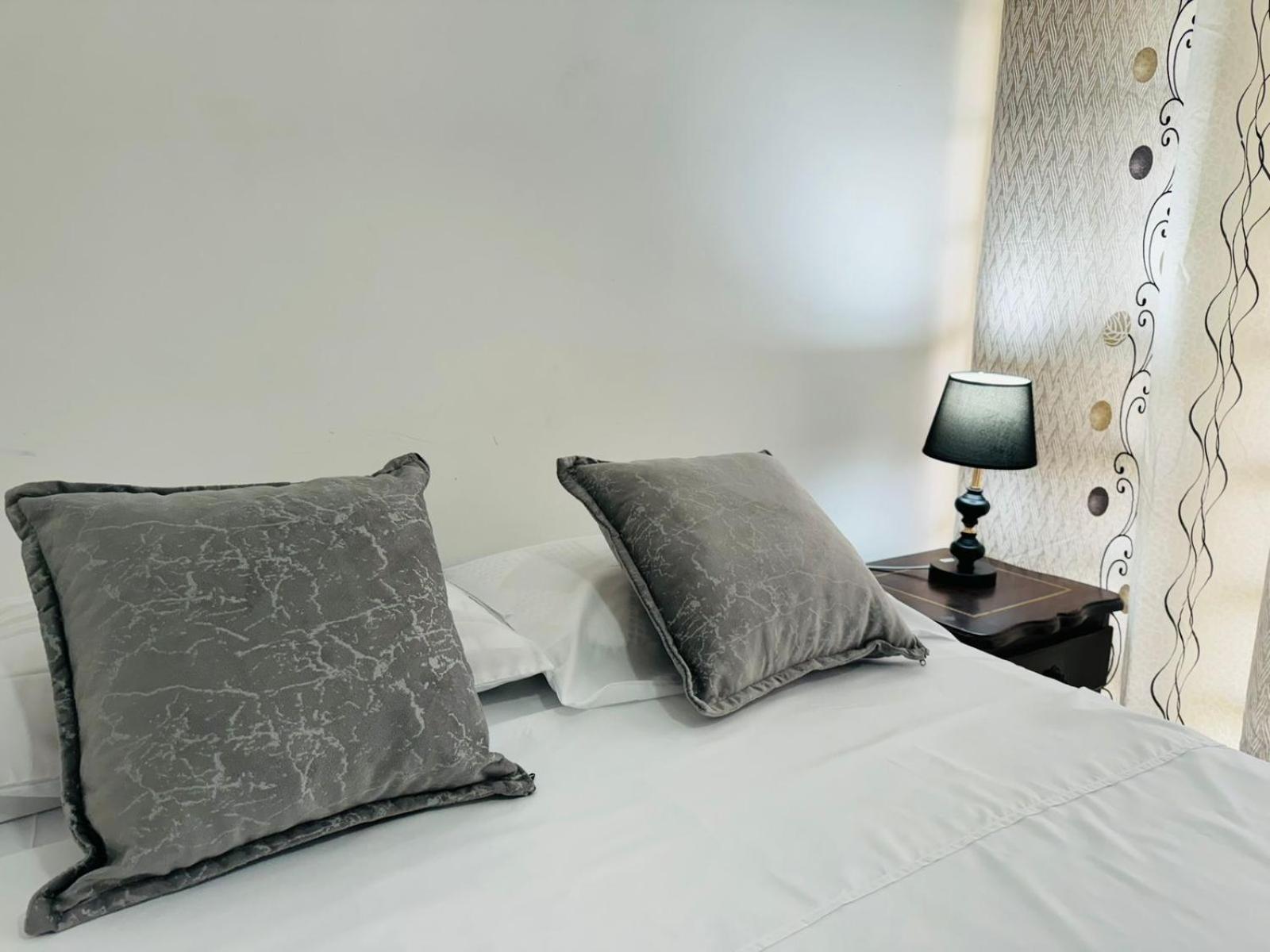 Estadia Marin Hotel กาลี ภายนอก รูปภาพ